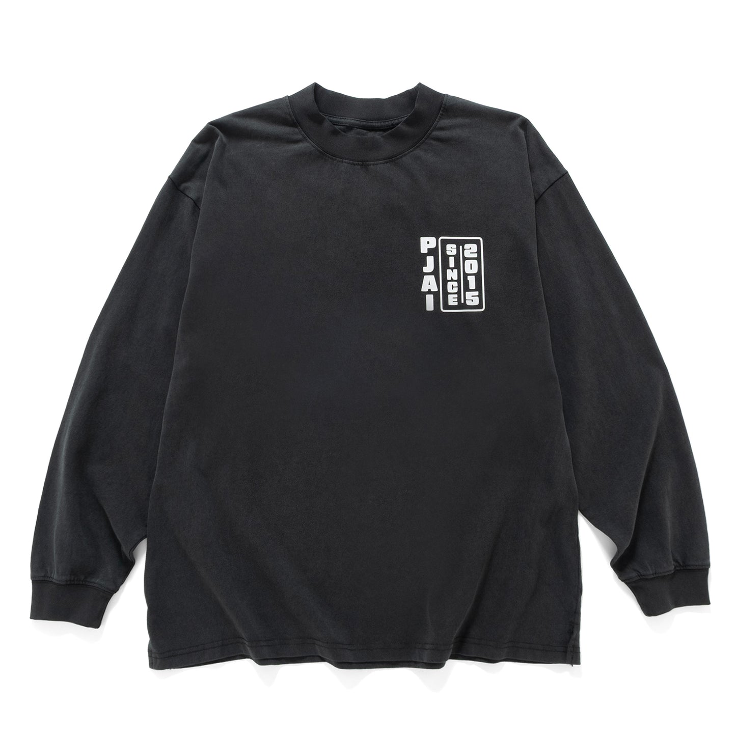 (EX614) 傘鬼圖案洗水長袖 Tee