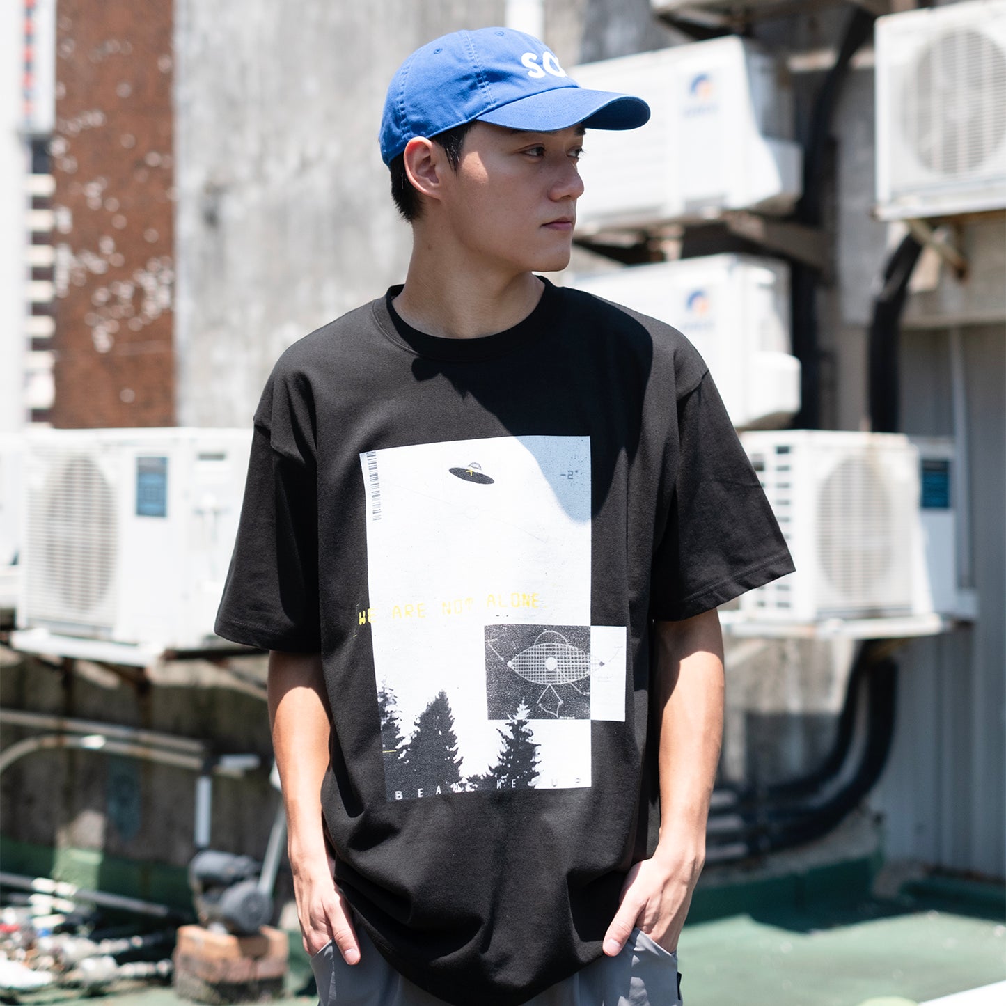 (ZT1898) UFO 圖案 Tee