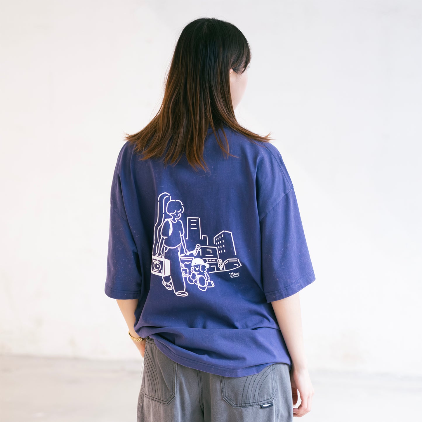 (EX704) Music Buckers Embroidery Washed Tee
