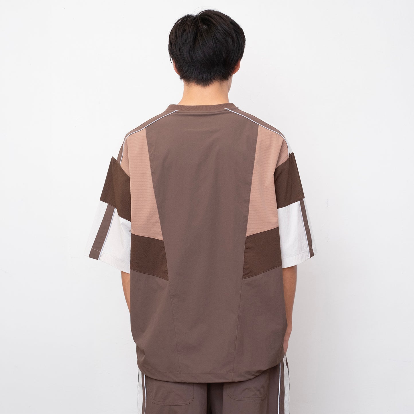 (TP1856) Cool Touch Y Cut Tee