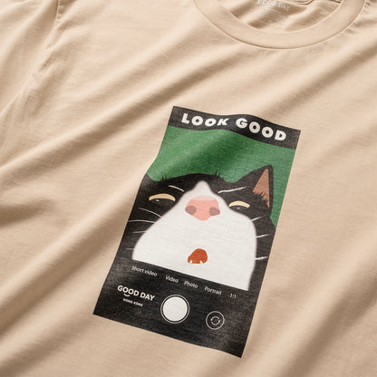 (ZT1915) Selfie Cat Graphic Tee