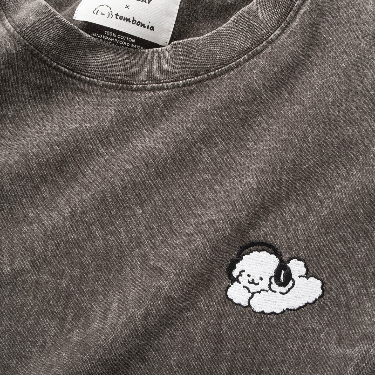 (EX594) Music Graphic Embroidery Washed Tee