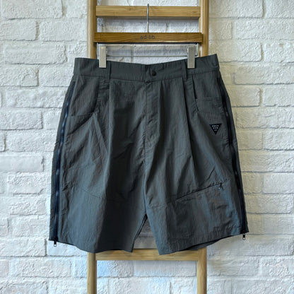 (SAM011) Sample Tech Shorts