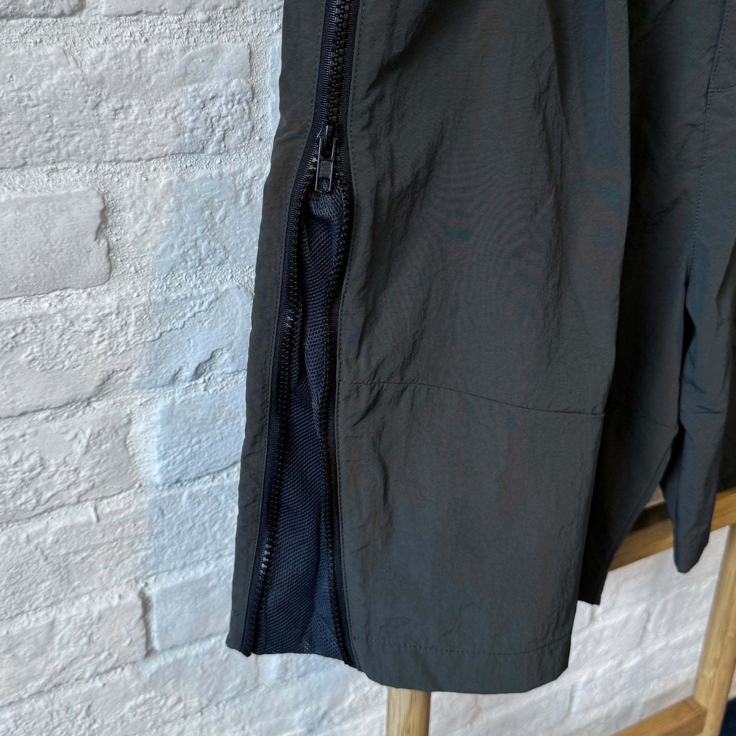 (SAM011) Sample Tech Shorts