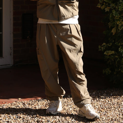 (PT421) 3D Cut Tech Tapered Pants