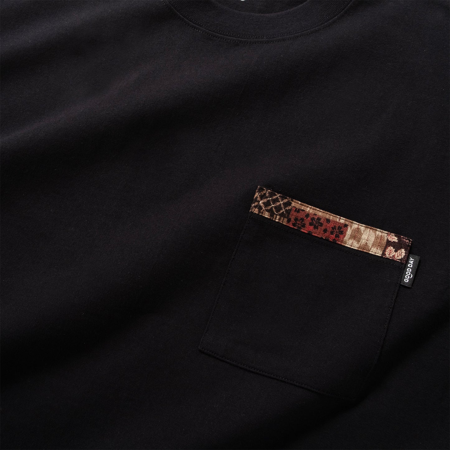 (ZT1685) Meow Begins Patchwork Pocket Tee