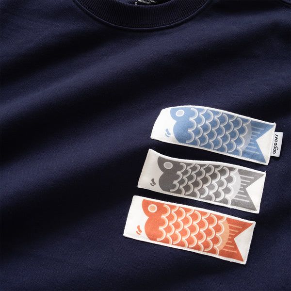 (ZW463) Carp Flag Pocket Sweater