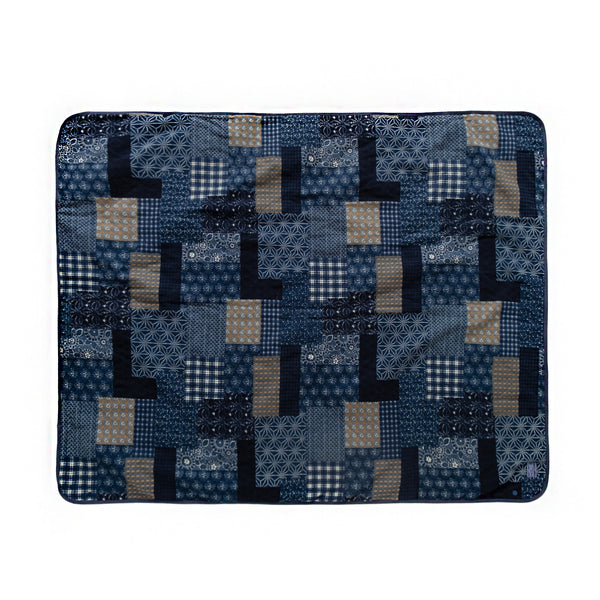 (YA475) 2 Face Pattern Camping Quilted Blanket