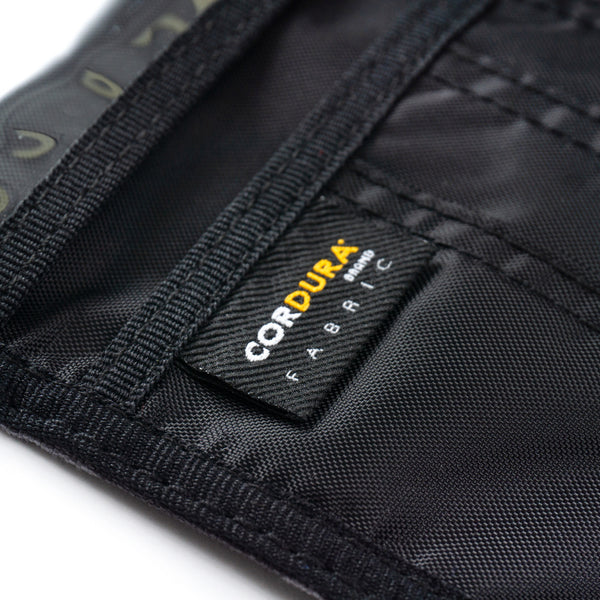 (PU302) Passport Holder