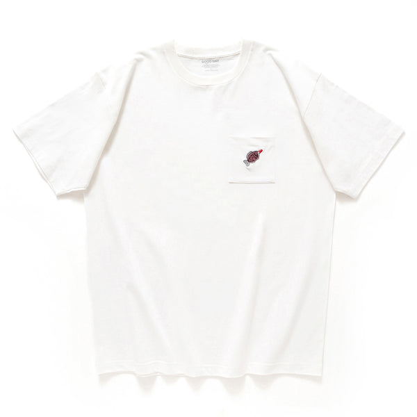 (ZT1045) Fish Shaped Soy Sauce Embroidery Pocket Tee
