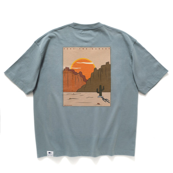 (ZT1084) Feel the Sunset Graphic Two Pockets Tee